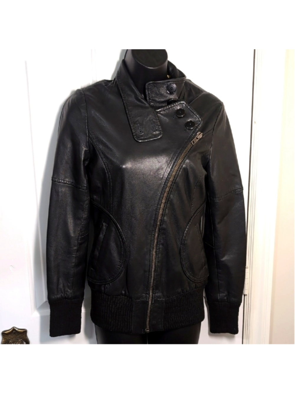 Soia & Kyo Women's Black Leather Jacket XS